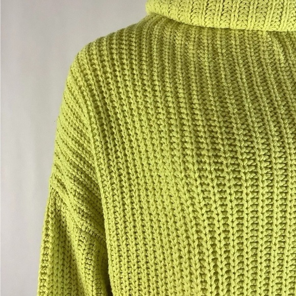 Free People Sz S Swim Too Deep Oversized Sweater Neon Green Cotton Acrylic - Picture 3 of 8